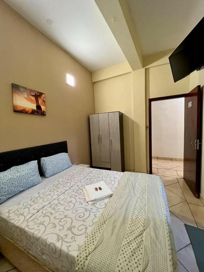 Hotel Catedral Ciudad del Este Luaran gambar