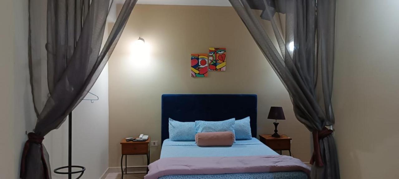 Hotel Catedral Ciudad del Este Luaran gambar